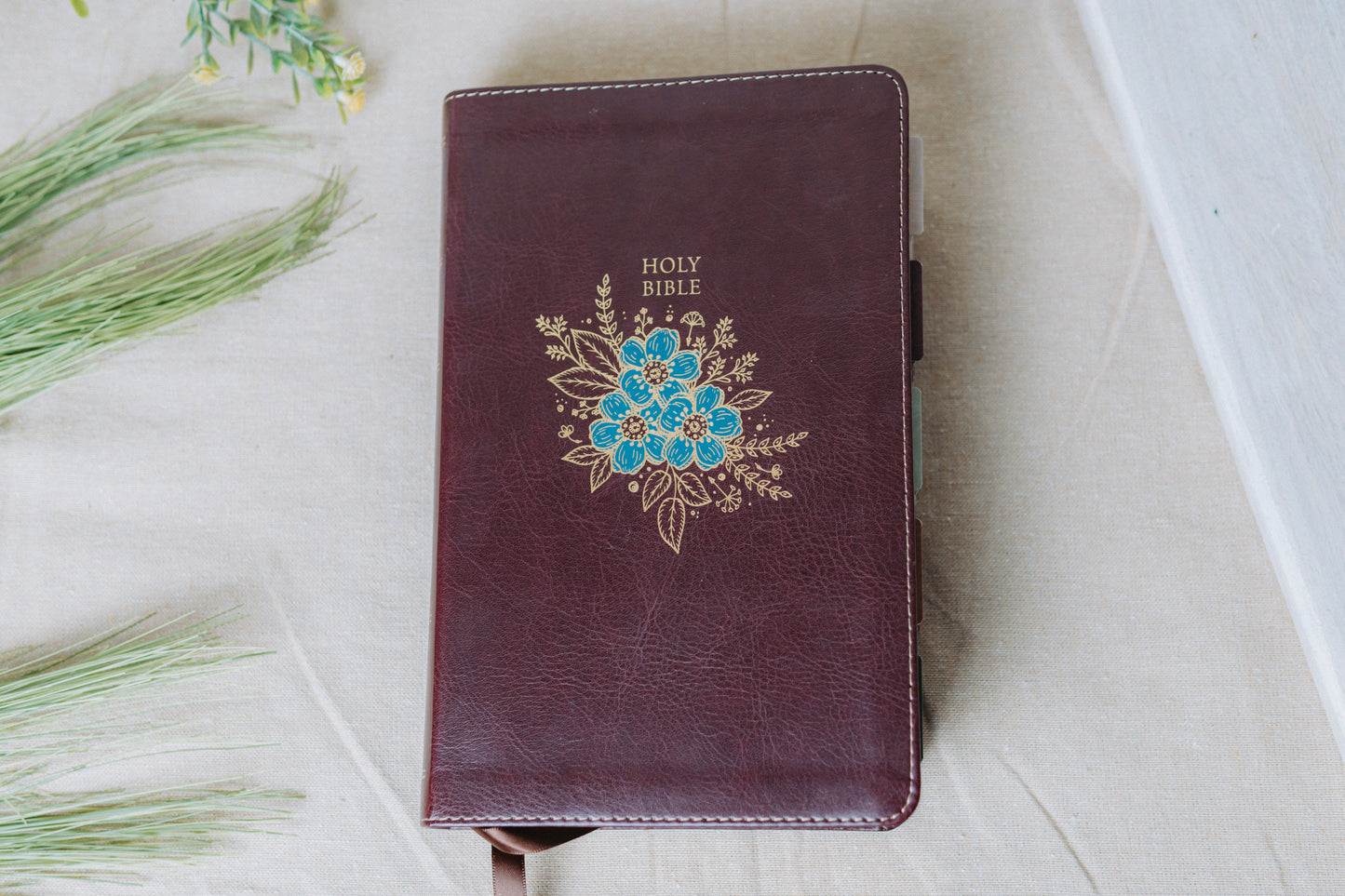 KJV Brown Giant Print Bible