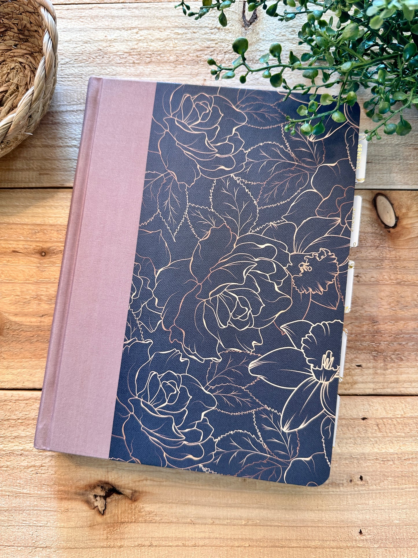 KJV Floral Devotional Bible