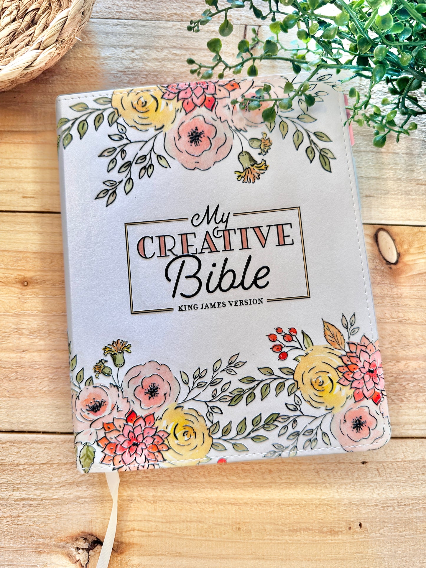 KJV Creative White Bible