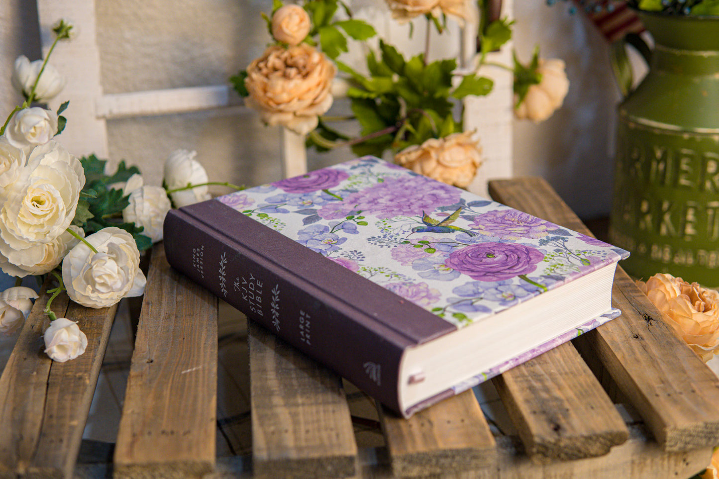 KJV Hummingbird Study Bible