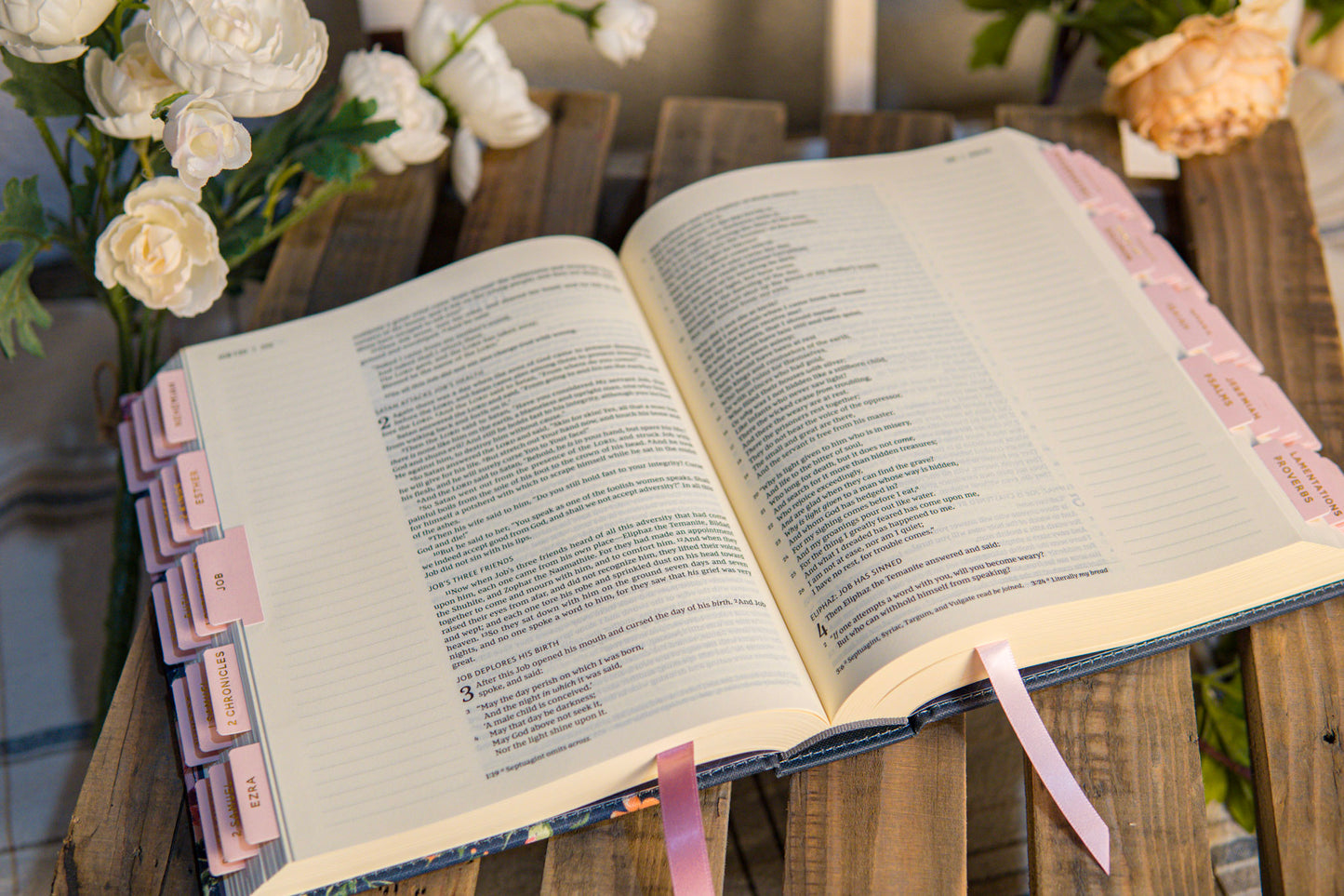 NKJV Blue Floral Journal Bible