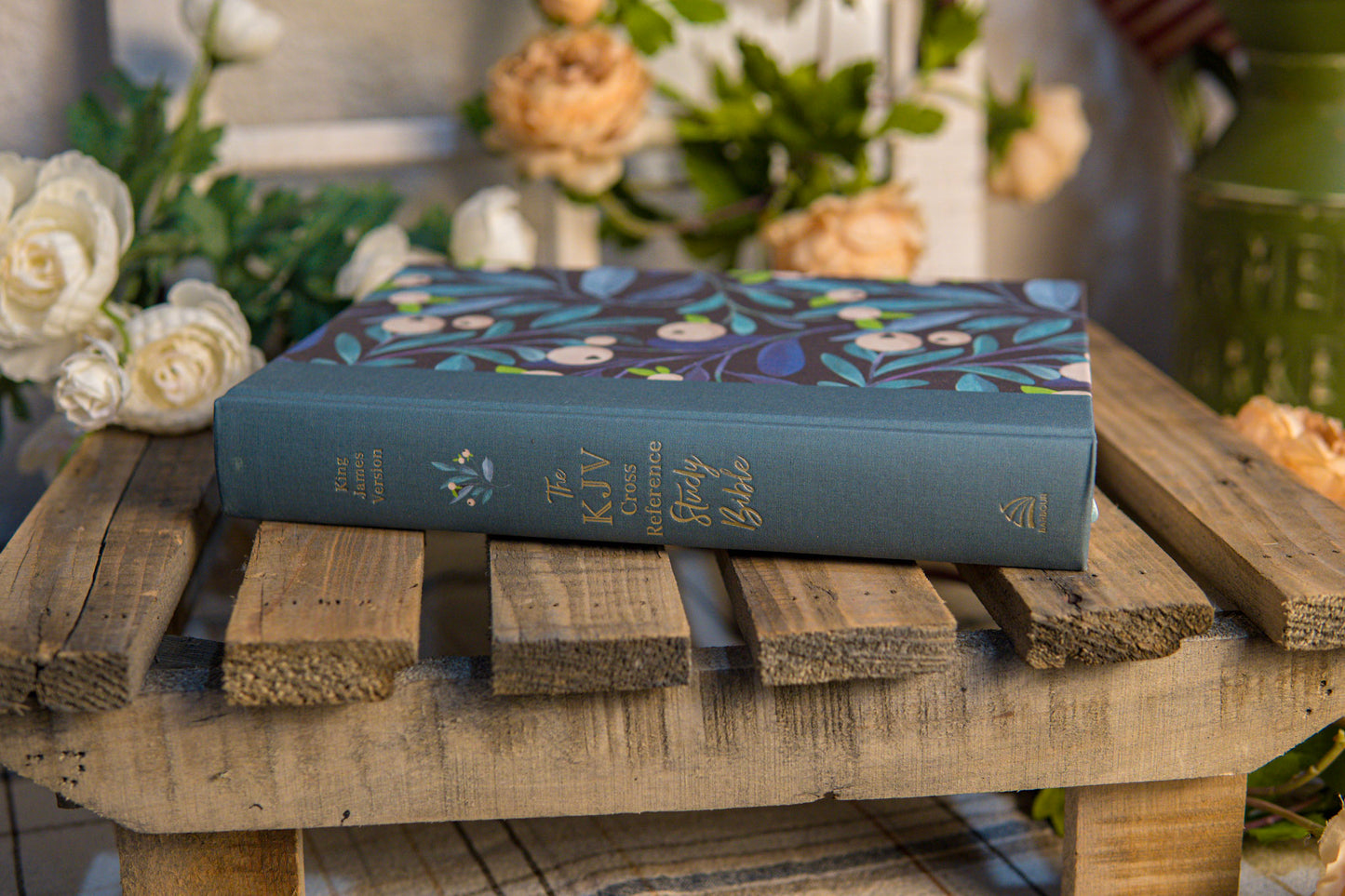 KJV Blue Study Bible
